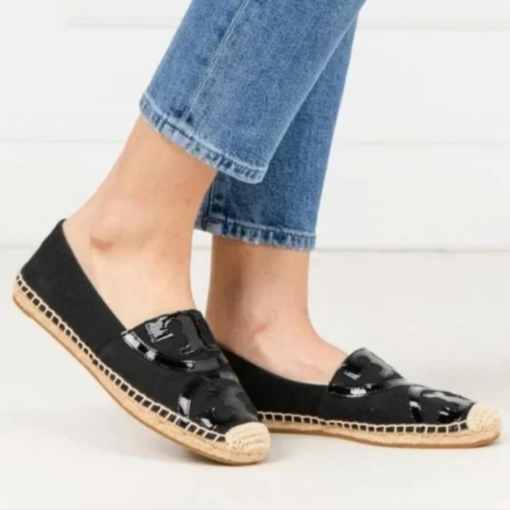NWOB Tory Burch Poppy Canvas Espadrilles w/ Patent Leather Logo. Blk. 9